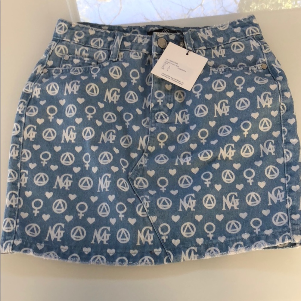 Missguided Printed Denim mini skirt